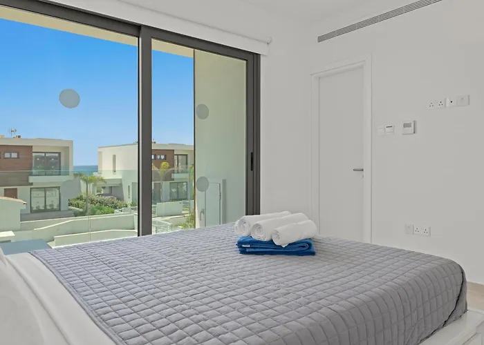 Vila Serenity Waves 9 Softades