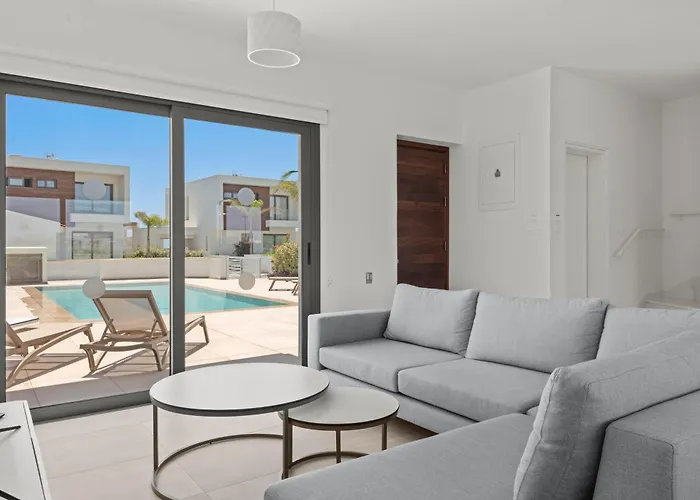 Serenity Waves 9 Vila Softades